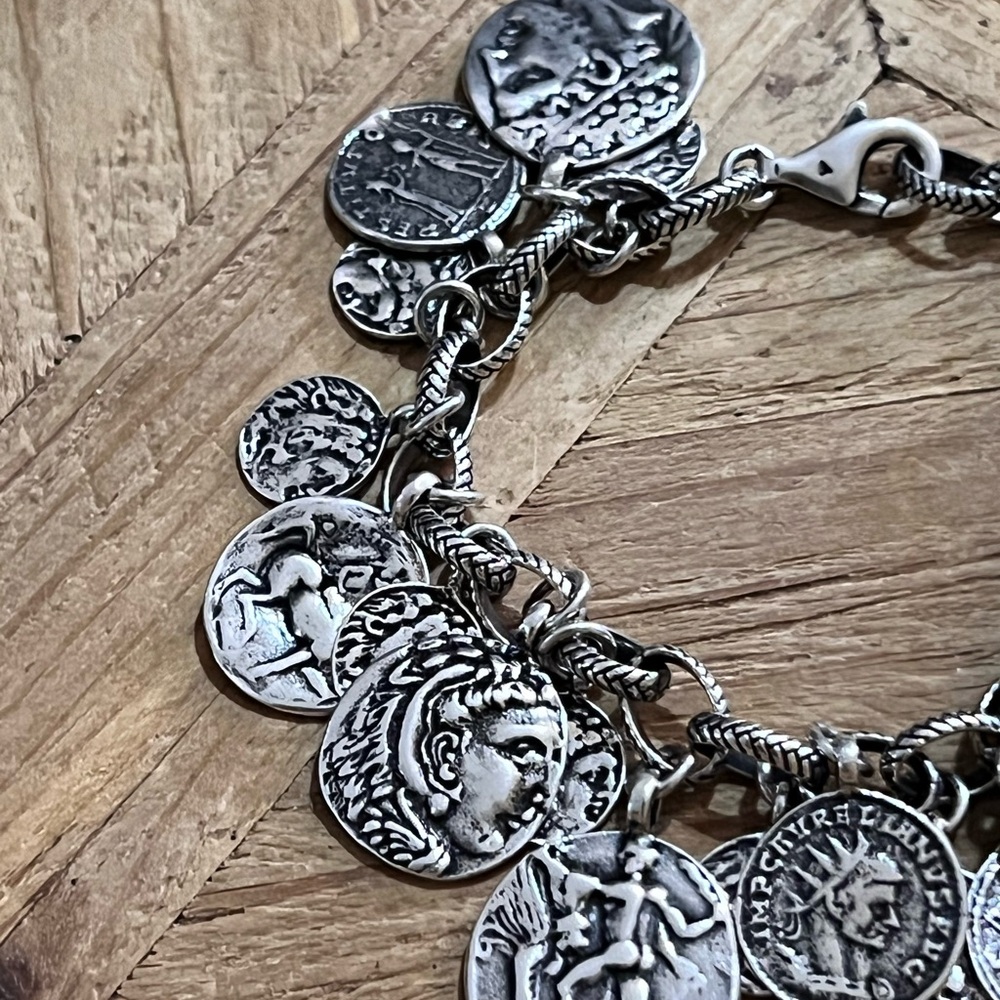 Heavy long Retired SILPADA Silver Roman Coin Charm Bracelet B1624 59grams! - Picture 3 of 6